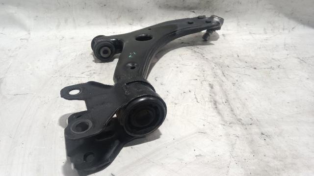 31340232 VOLVO Brazo inferior izquierdo de la suspensión delantera  comprar en Lleida