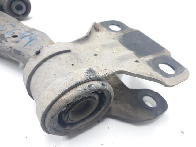 31340232 VOLVO Brazo inferior izquierdo de la suspensión delantera  comprar en Lleida