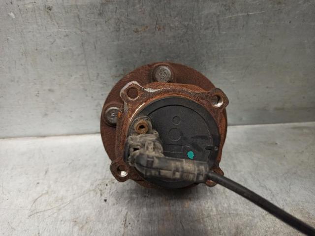 31340686 VOLVO Cubo de rueda trasero  en stock Gandía