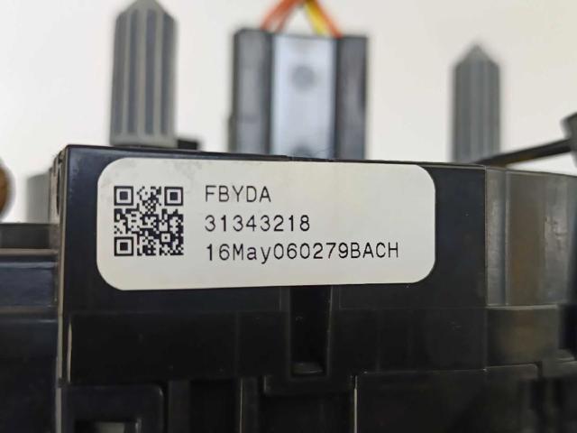 31343218 VOLVO Anillo de contacto del volante  disponible Alicante