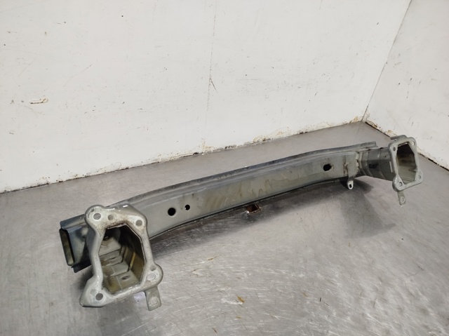 VOLVO 31353949 Refuerzo de parachoques delantero  disponible Valladolid