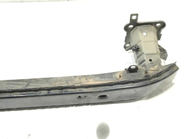VOLVO 31353949 Refuerzo parachoque delantero  en stock Valencia