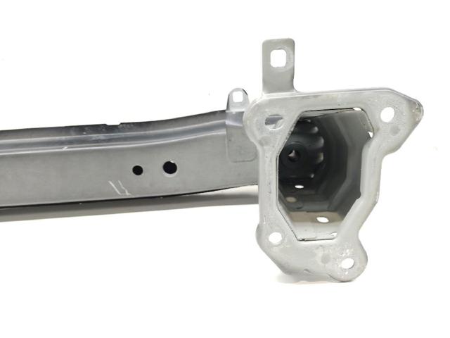 31353949 VOLVO Refuerzo parachoque delantero comprar Alcalá