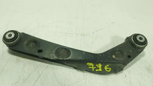 VOLVO 31360584 Brazo superior de suspensión trasera izquierdo/derecho comprar Pamplona
