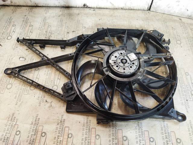 OPEL 3136613267 Difusor del radiador de refrigeración con motor y hélice  comprar en Albacete