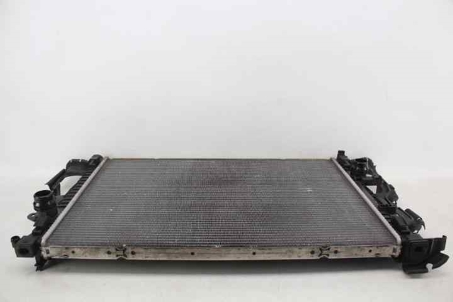 VOLVO 31368059 Radiador comprar Barcelona