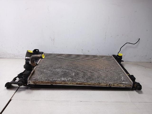 31368082 VOLVO Radiador comprar Madrid