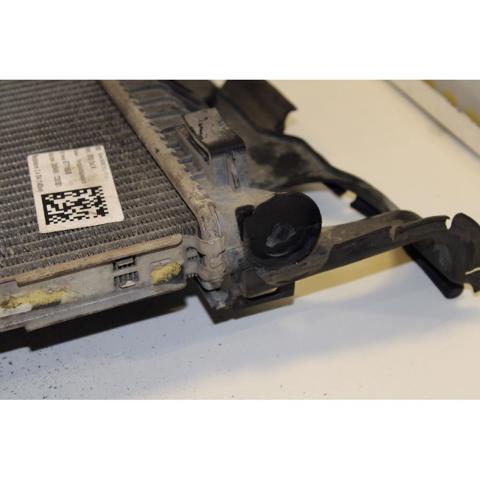 31368361 Radiador de refrigeración del motor  comprar en Reus