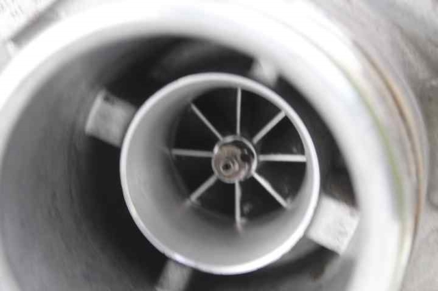 Turbocompresor 31380130 VOLVO