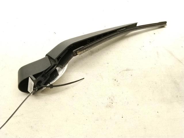 Brazo del limpiaparabrisas, luna trasera 31391756 VOLVO