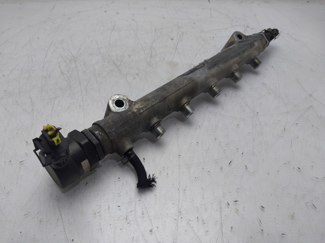 3140027400 HYUNDAI Rampa de combustible comprar Alcalá