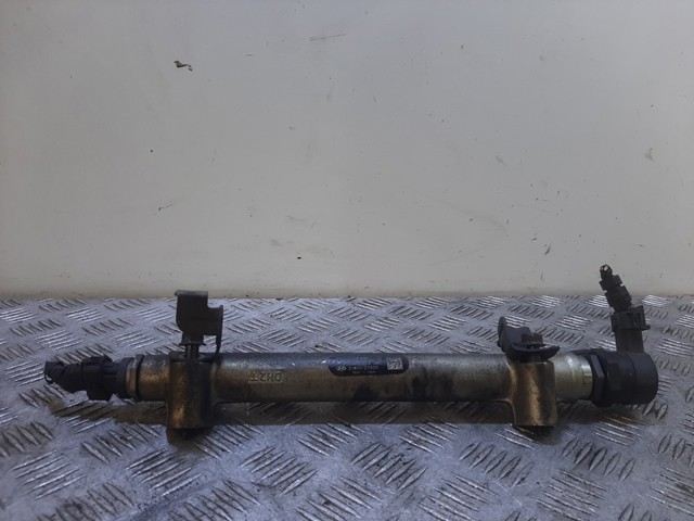 HYUNDAI 3140027400 Rampa de combustible  comprar en Ponferrada