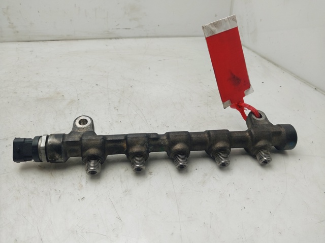 314002A420 Rampa de combustible  comprar en Zaragoza