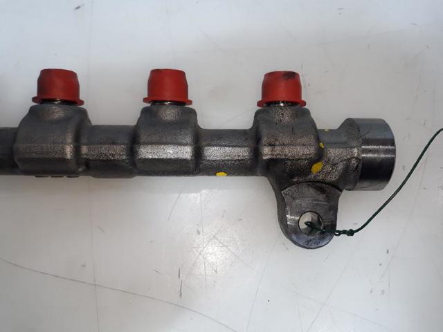HYUNDAI 314002A420 Rampa de combustible  disponible Valladolid