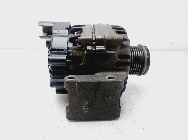 SUZUKI 3140085E00000 Alternador  en stock Salamanca