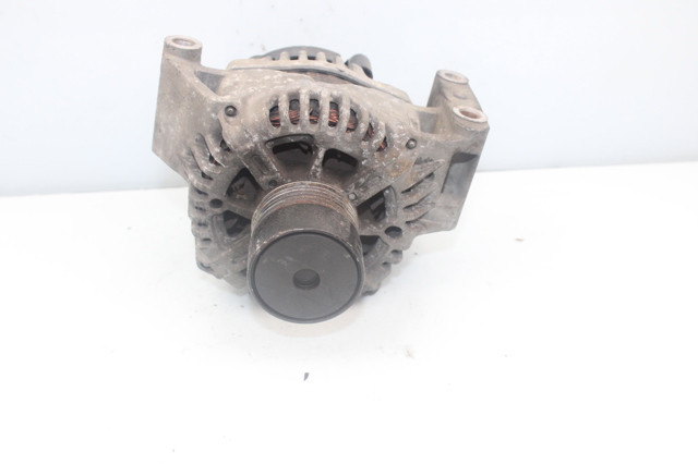 SUZUKI 3140085E00000 Alternador  en stock Salamanca