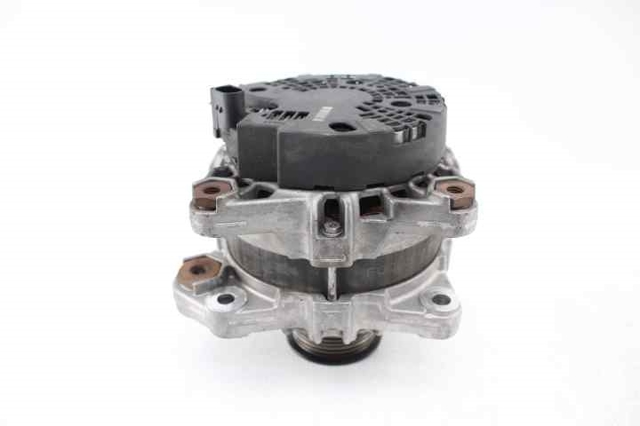 VOLVO 31419101 Alternador  disponible Lugo