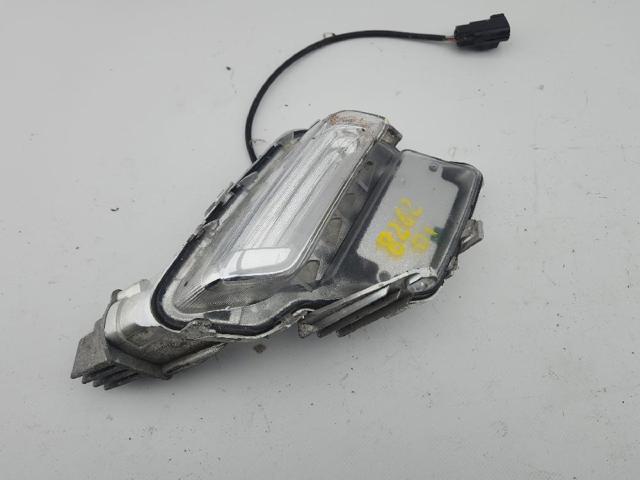 Luz de posición delantera izquierda 31420393 VOLVO