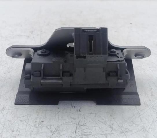VOLVO 31440245 Cerradura de tapa de maletero  disponible Valladolid