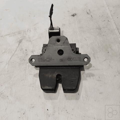 31440245 VOLVO Cerradura de maletero comprar Madrid