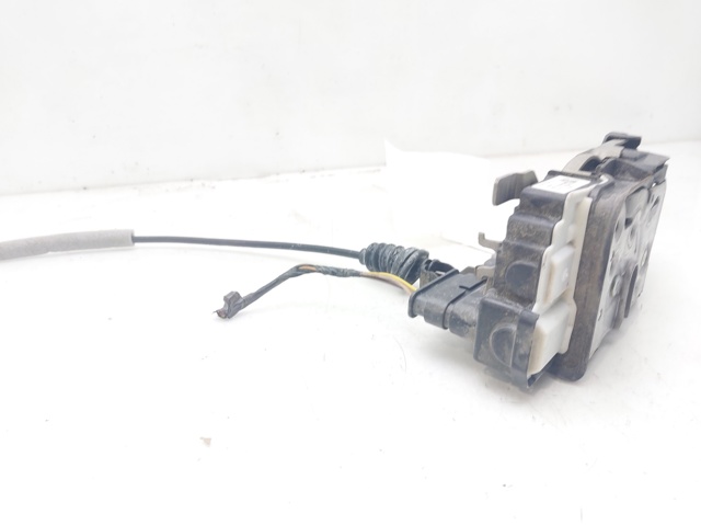 31440998 VOLVO Cerradura de puerta delantera derecha  comprar en Lleida