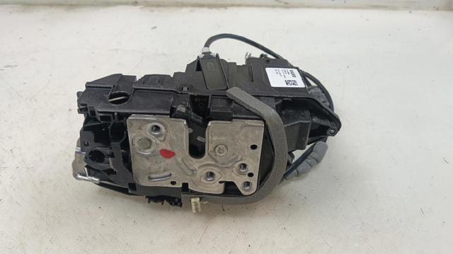 VOLVO 31440998 Cerradura de puerta delantera derecha  comprar en Murcia