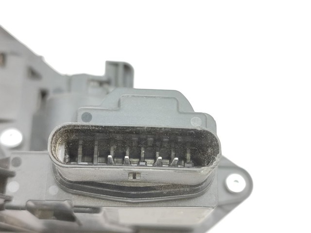 31440998 VOLVO Cerradura de puerta delantera derecha  en stock Huelva