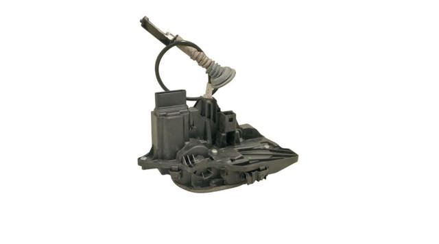 31440998 VOLVO Cerradura de puerta delantera derecha  en stock Huelva