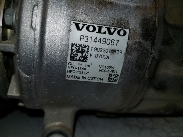 Compresor de aire acondicionado 31449067 Volvo