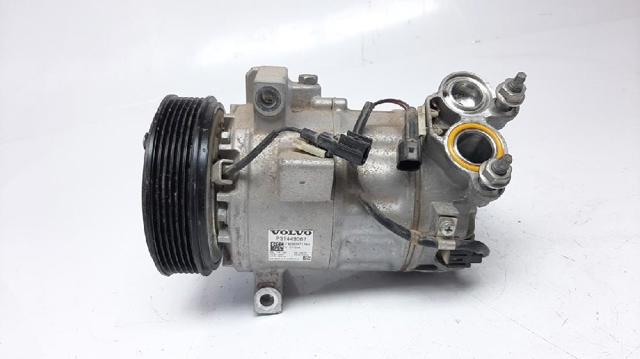 31449067 Volvo