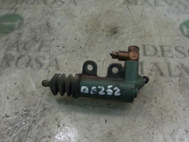 Cilindro receptor de embrague Toyota Yaris  (1999-2005)