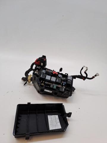 Caja de relés y fusibles Volvo XC40 (2017-2026)