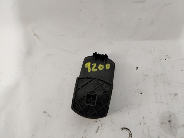 315625731 OPEL Unidad de control de elevalunas delantera izquierda  disponible Vigo