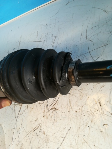 31603450565 Semieje delantero izquierdo  en stock Sabadell