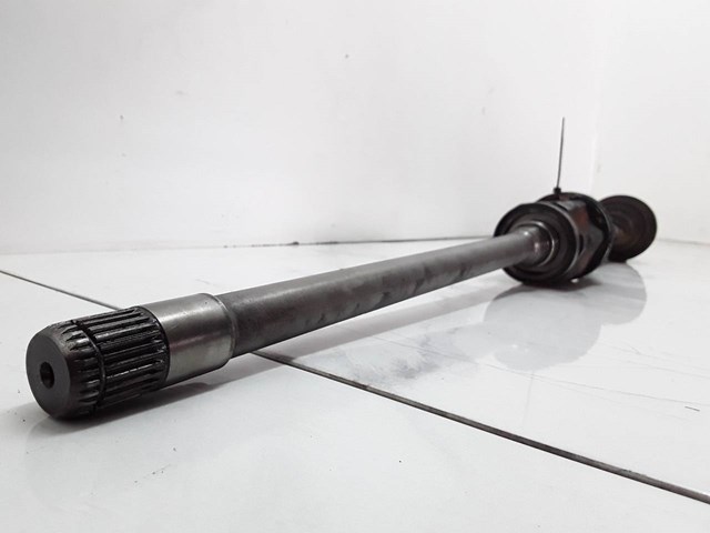 Semieje delantero derecho 31607545126 BMW