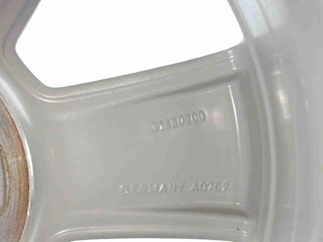 31680200 VOLVO Llantas  en stock Gandía
