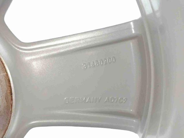 VOLVO 31680200 Llantas  en stock Valencia