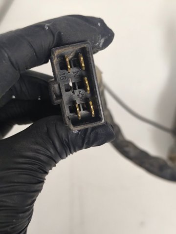 Comprar Cerradura de encendido Mitsubishi Pajero I L04G, L14G a bajo precio