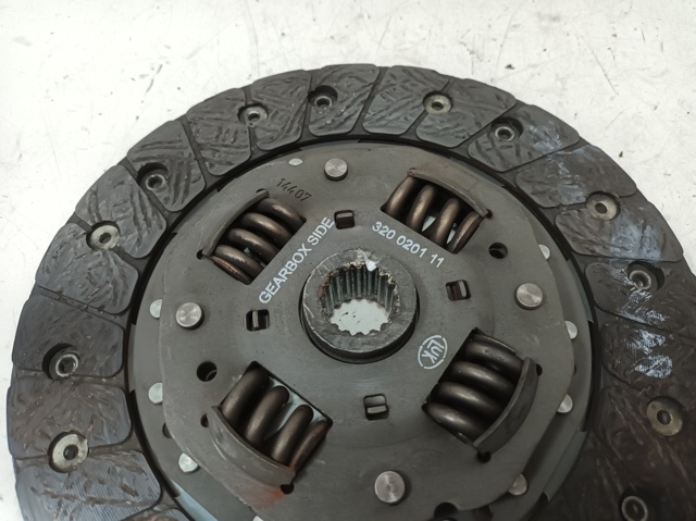 Disco de embrague 320020111 NISSAN