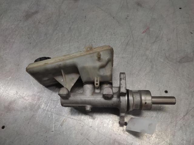 RENAULT 32067008C Cilindro maestro de frenos comprar Barcelona