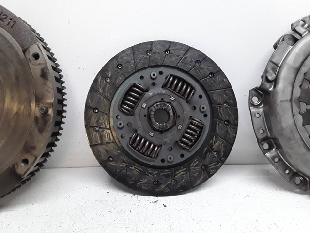 Disco de embrague Hyundai Accent 4 RB