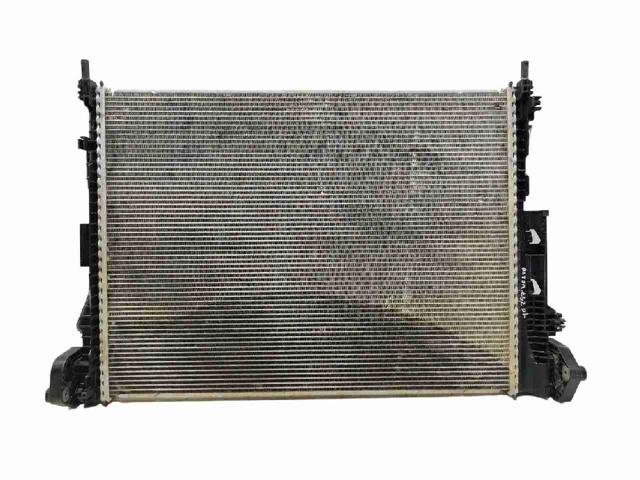 Radiador del motor 32138766 VOLVO
