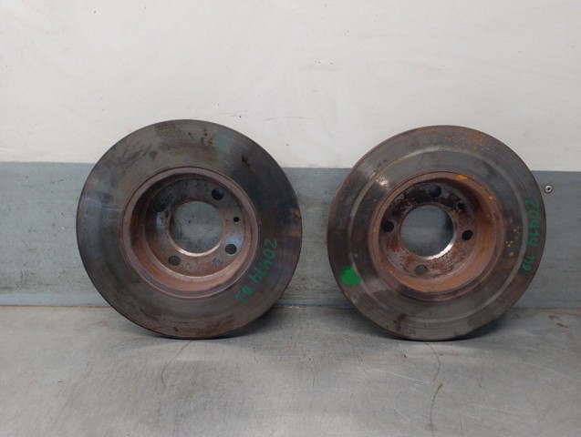 VAG 321615301 Disco de freno delantero  disponible Valladolid