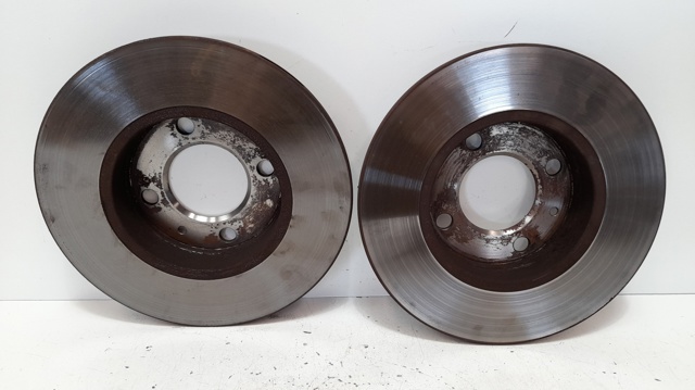 321615301 VAG Disco de freno delantero  disponible Ourense
