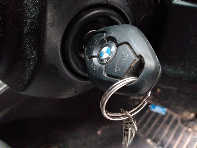 Cilindro de cierre, cerradura de encendido 32306763310 BMW