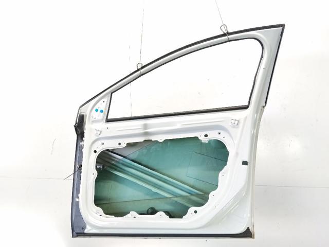 VOLVO 32321019 Puerta delantera derecha  disponible Lugo