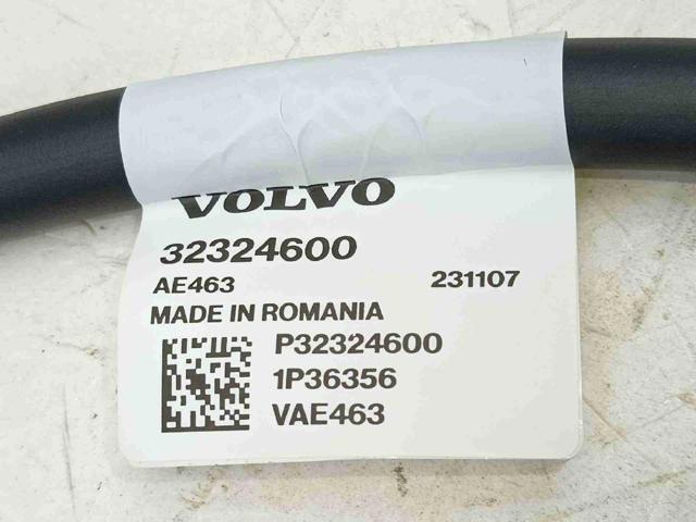 Cable de carga para vehículo eléctrico 32324600 VOLVO