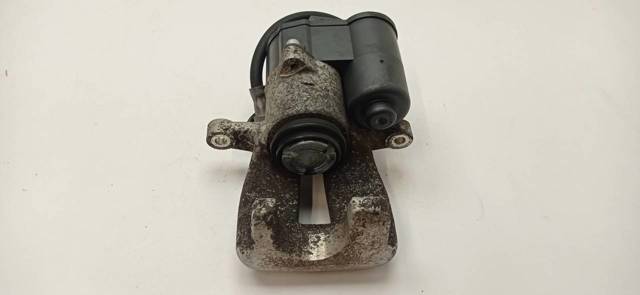 VAG 32330208 Motor del actuador de la pinza de freno trasera  comprar en Ponferrada