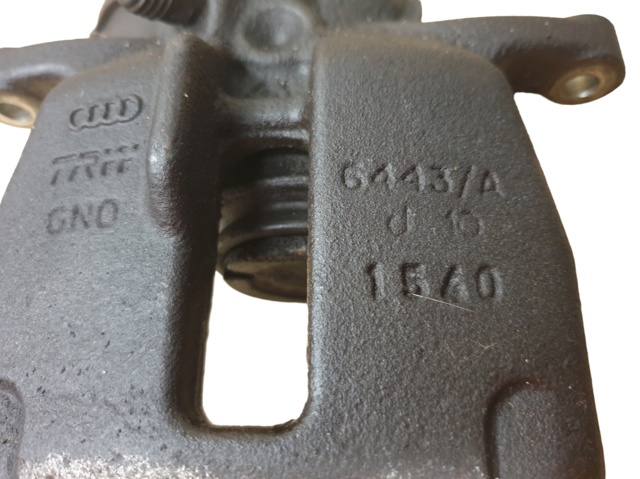 VAG 32335478 Pinza de freno trasera derecha  en stock Terrassa