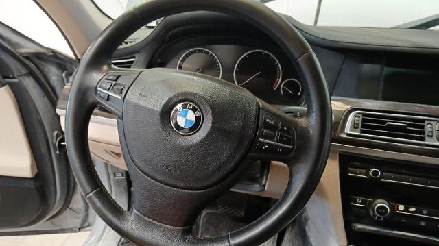 Comprar Volante multifuncion 5  F10